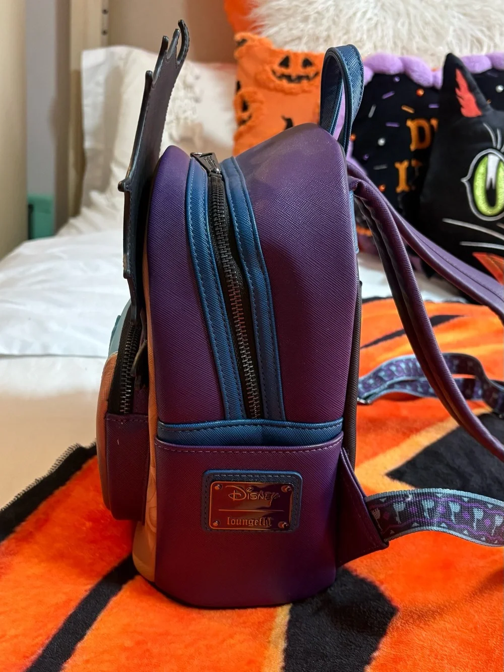 Disney Loungefly Emperor’s New Groove Yzma Villains Mini Backpack NEW